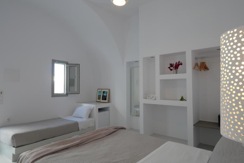 Fira Center Freedom Rooms Eksteriør bilde